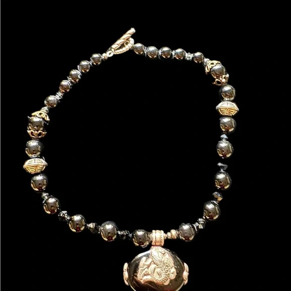 Women’s Necklace -Black Onyx/Sterling Silver Pendant & Beads -Substantial Choker - Picture 5 of 10